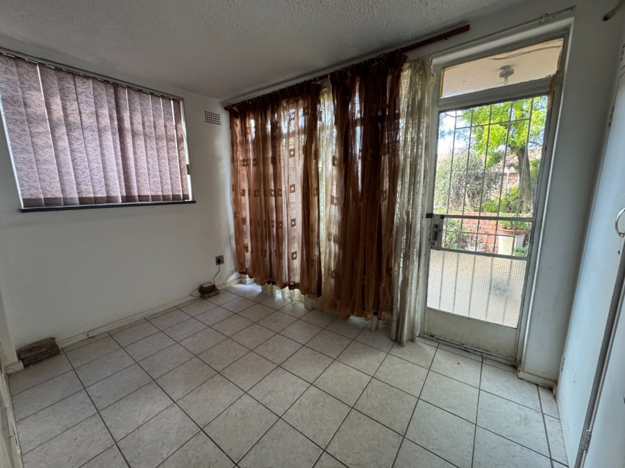 1 Bedroom Property for Sale in Edleen Gauteng