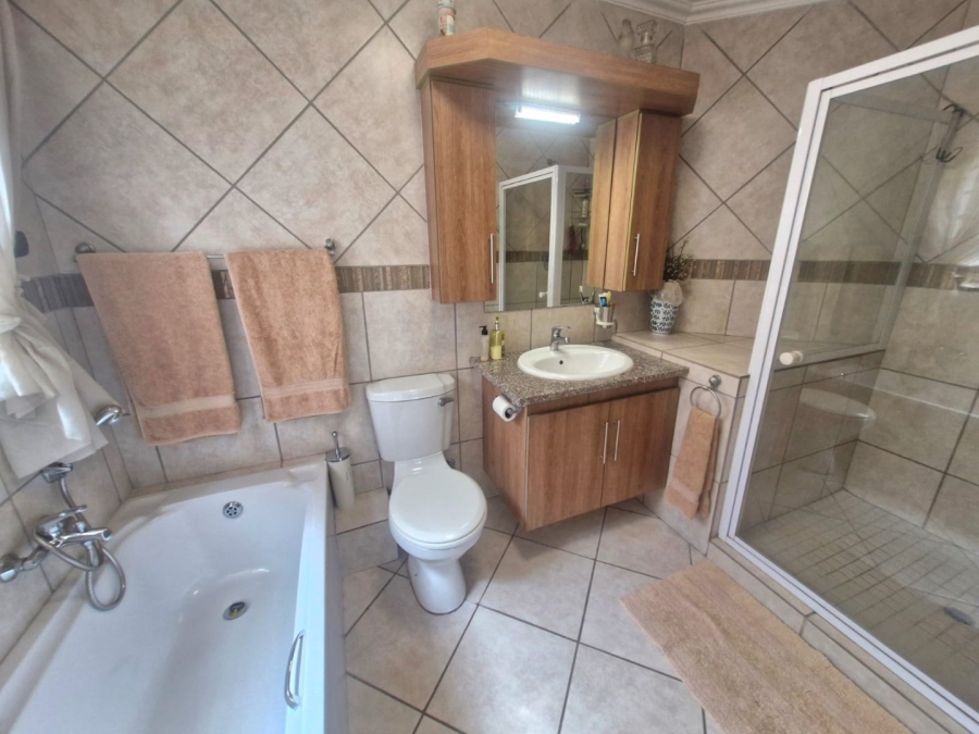 3 Bedroom Property for Sale in Montana Gauteng