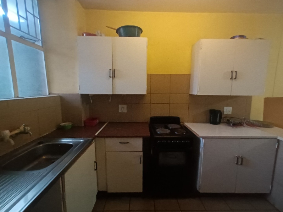 2 Bedroom Property for Sale in Pretoria Central Gauteng