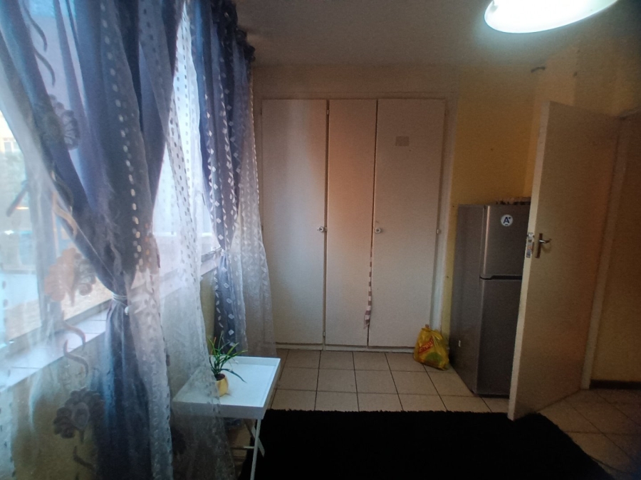 2 Bedroom Property for Sale in Pretoria Central Gauteng