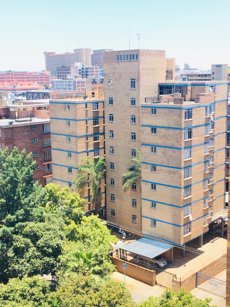 2 Bedroom Property for Sale in Pretoria Central Gauteng