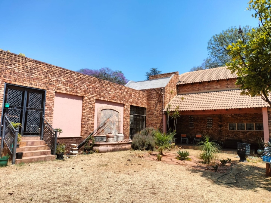 5 Bedroom Property for Sale in Ninapark Gauteng