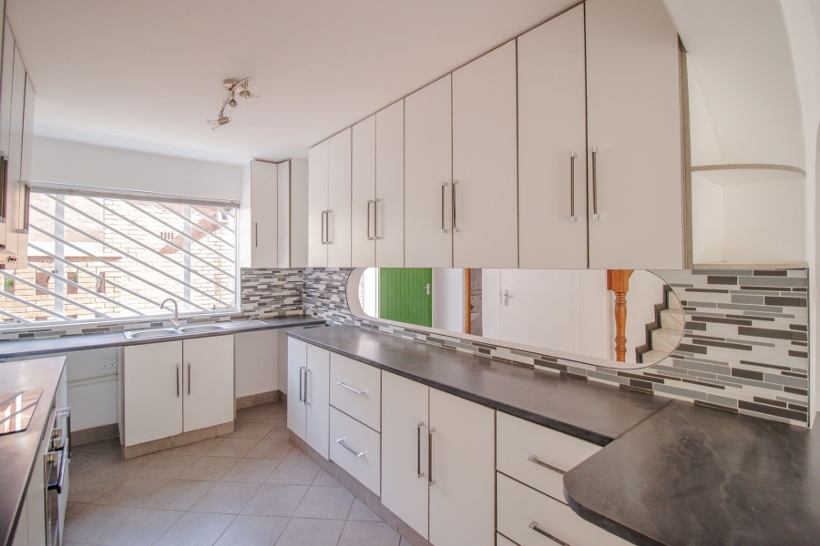 3 Bedroom Property for Sale in Jeppestown Gauteng