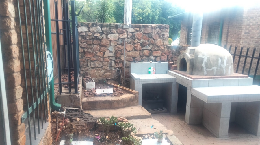 3 Bedroom Property for Sale in Capital Park Gauteng