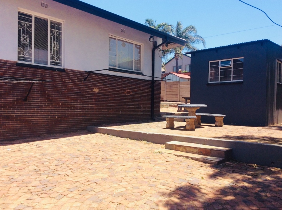 Commercial Property for Sale in South Crest Gauteng