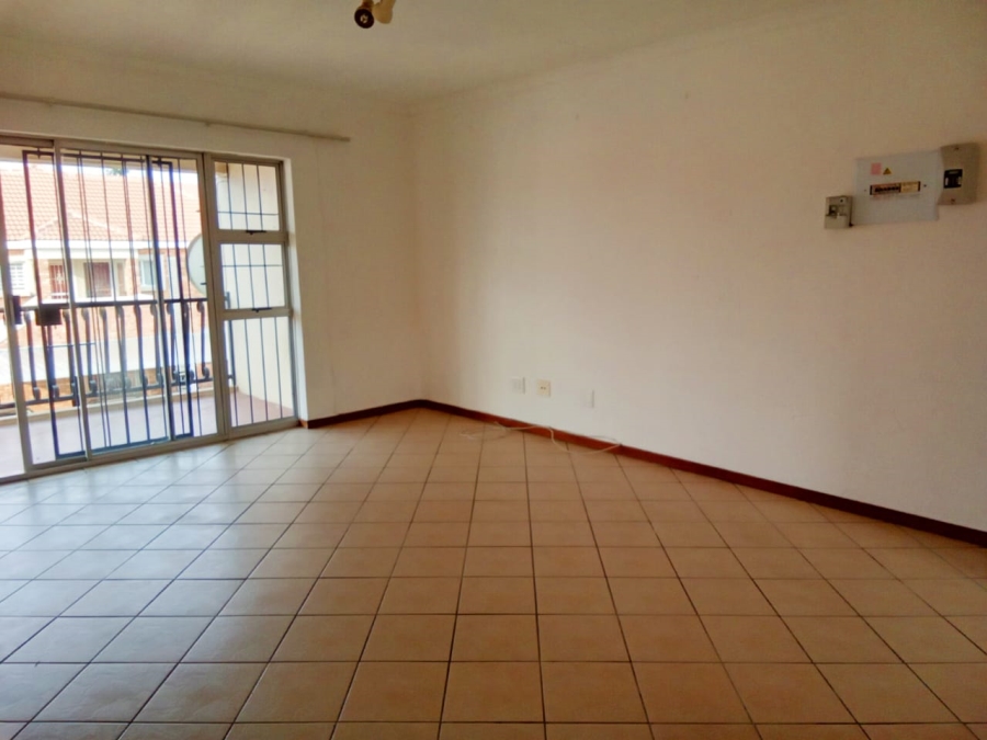 To Let 2 Bedroom Property for Rent in Vorna Valley Gauteng