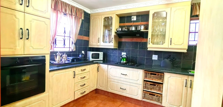 2 Bedroom Property for Sale in Dawn Park Gauteng