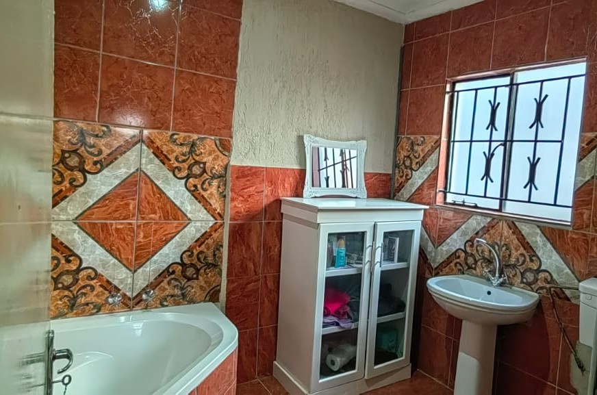 2 Bedroom Property for Sale in Dawn Park Gauteng