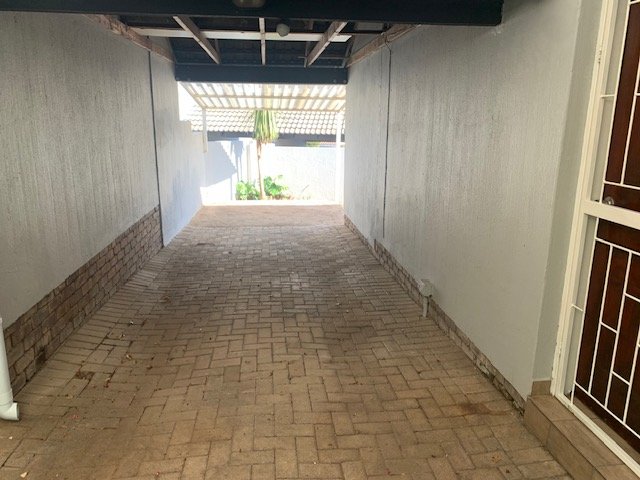 To Let 2 Bedroom Property for Rent in Northwold Gauteng