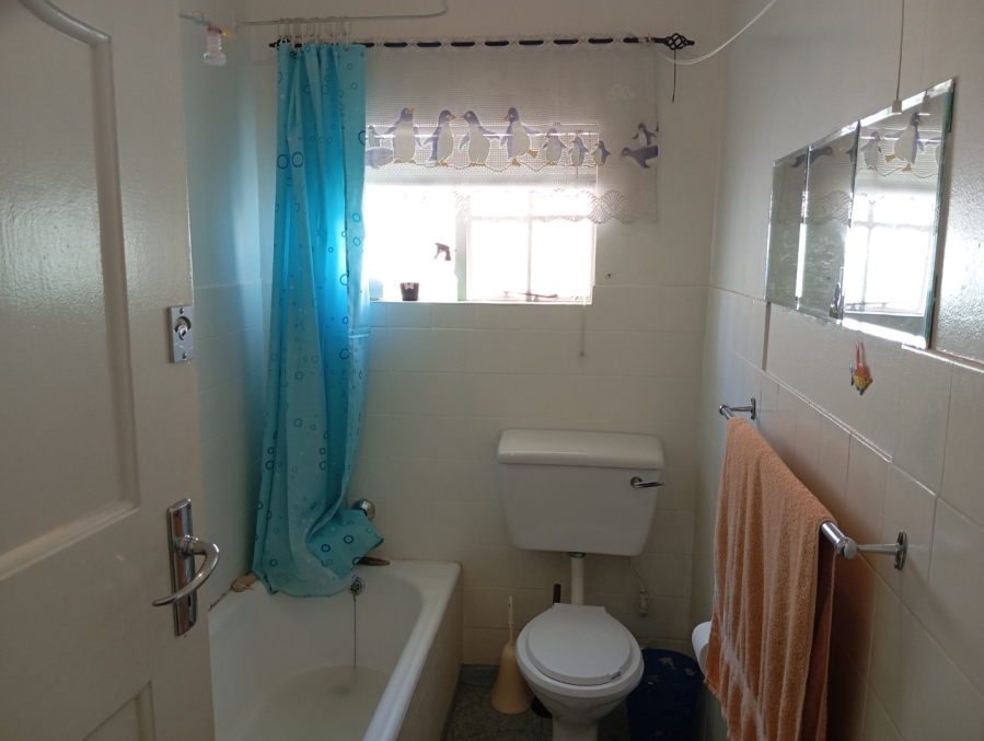 3 Bedroom Property for Sale in Kenilworth Gauteng