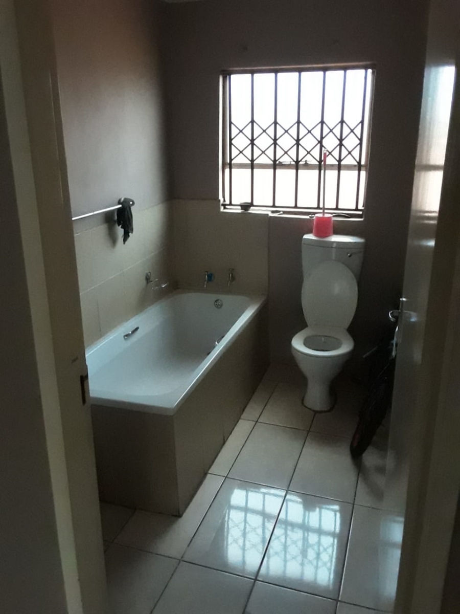 To Let 3 Bedroom Property for Rent in Dawn Park Gauteng