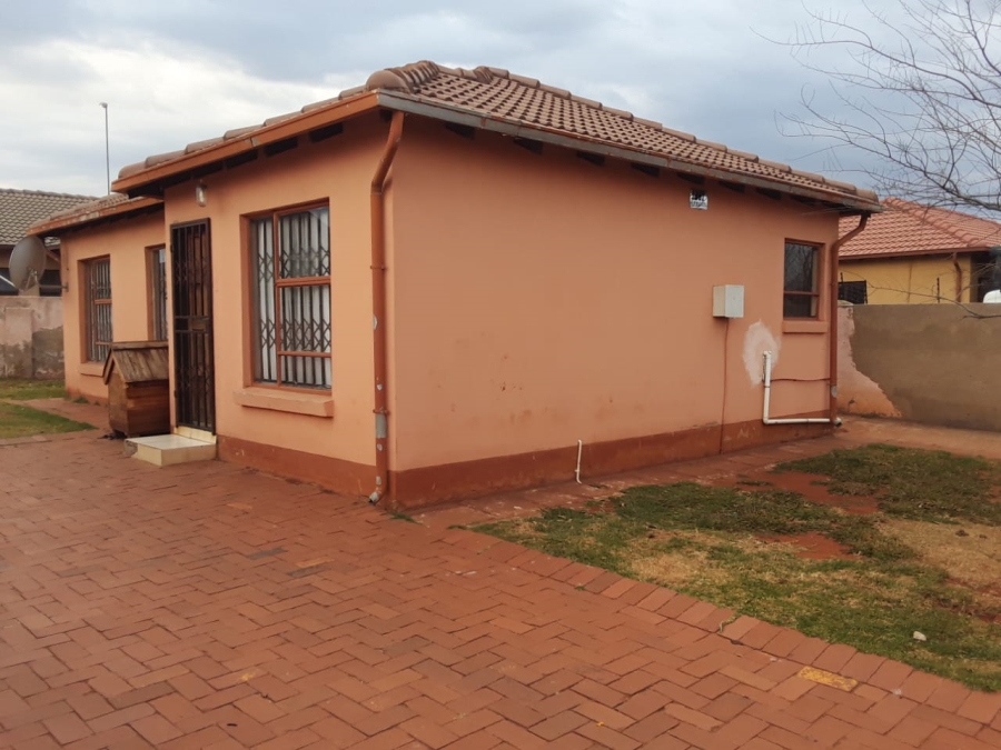 To Let 3 Bedroom Property for Rent in Dawn Park Gauteng