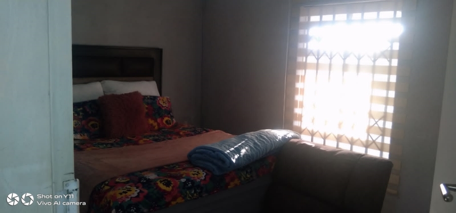 2 Bedroom Property for Sale in Windmill Park Gauteng