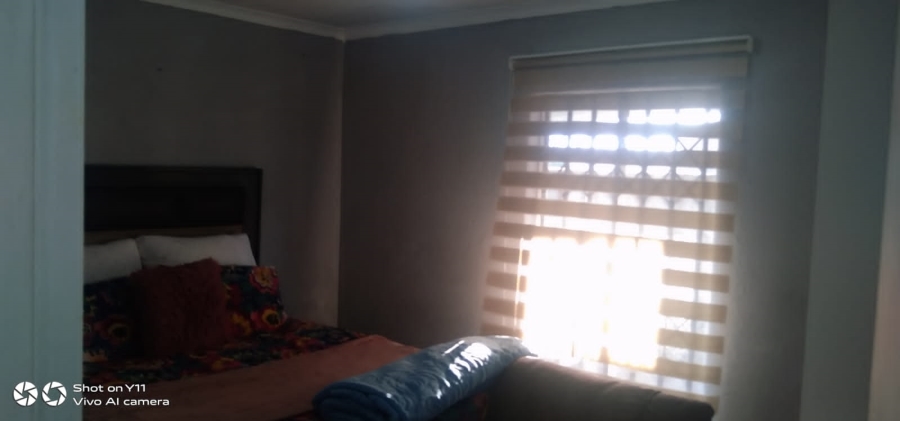 2 Bedroom Property for Sale in Windmill Park Gauteng