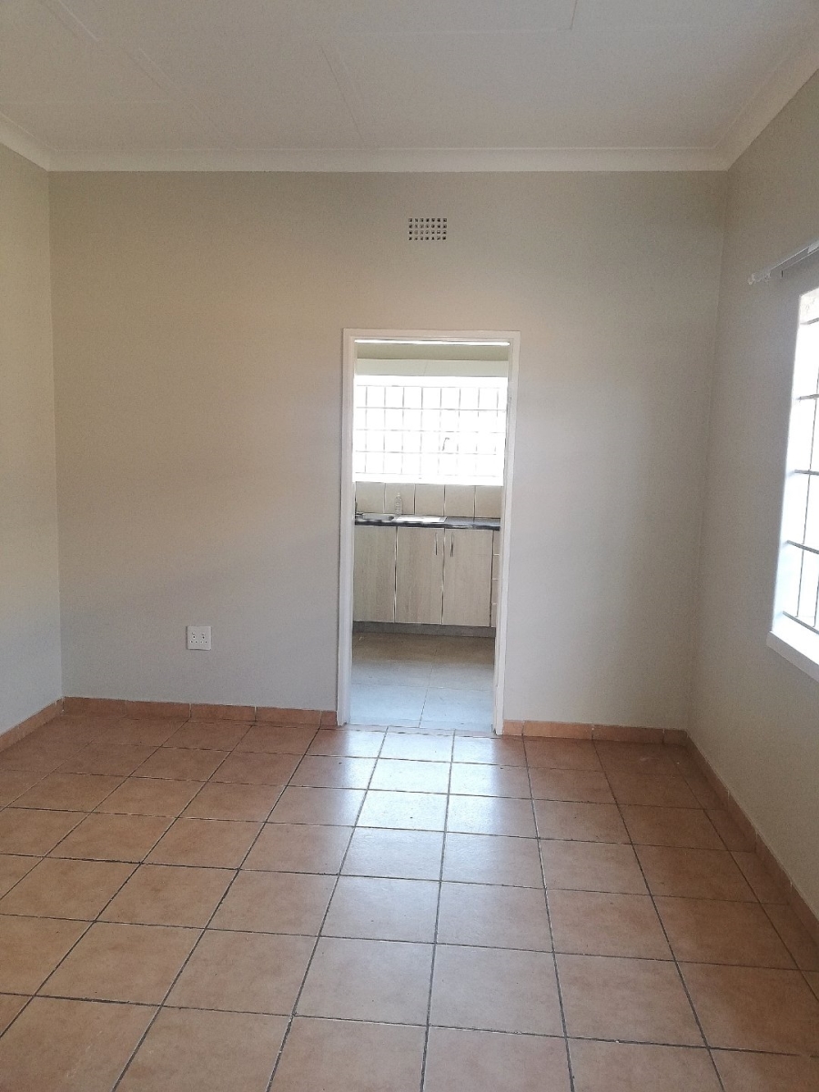 3 Bedroom Property for Sale in Towerby Gauteng