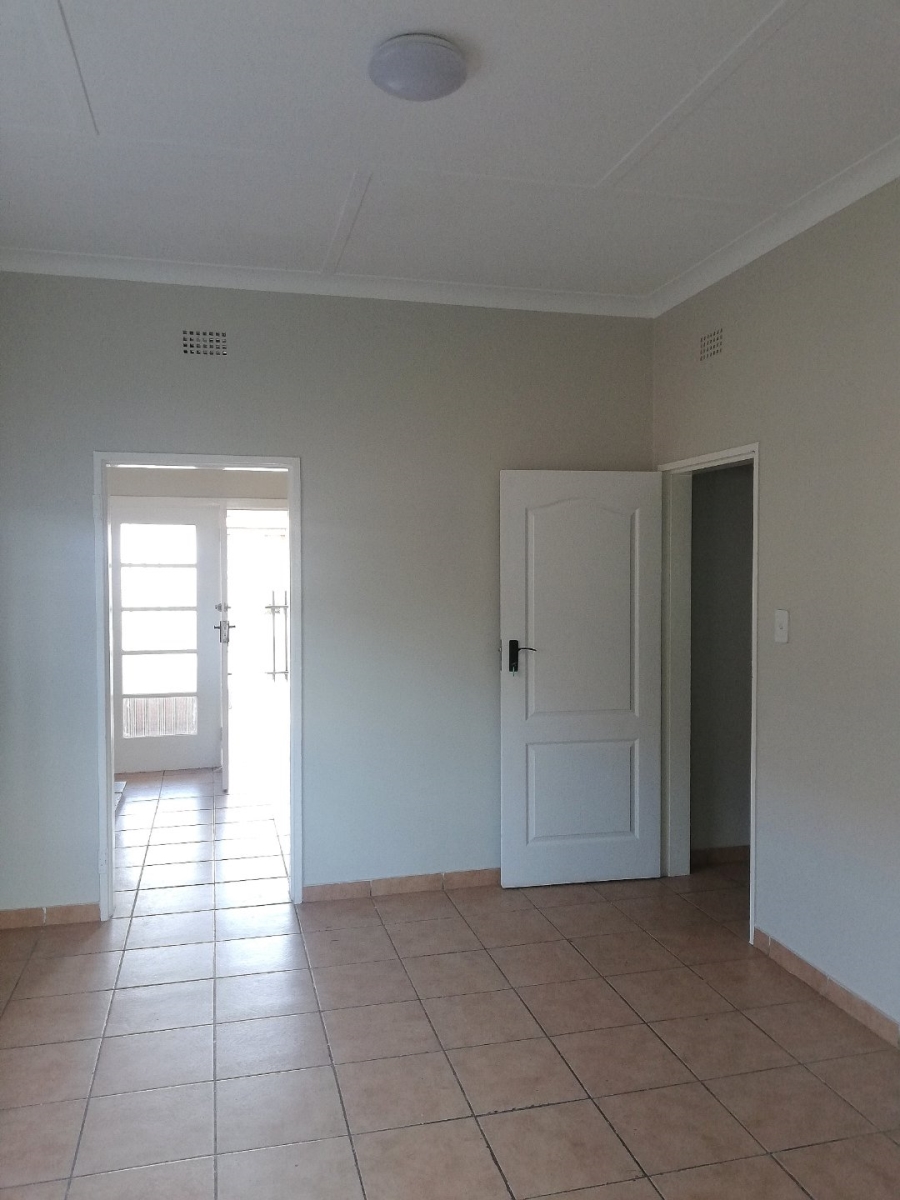 3 Bedroom Property for Sale in Towerby Gauteng