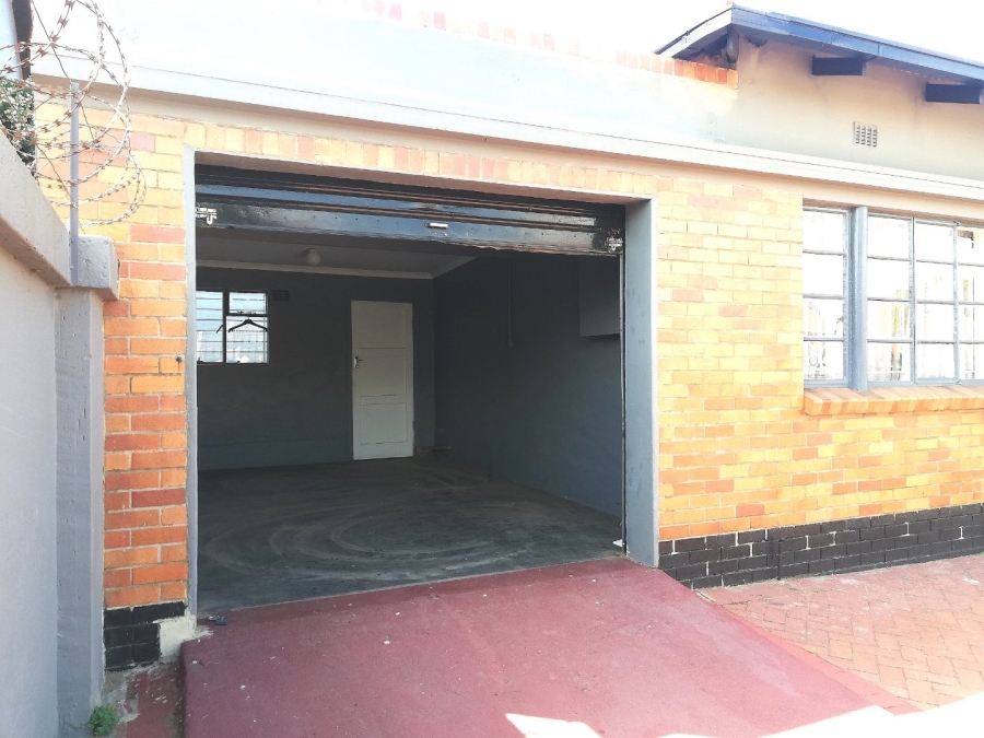 3 Bedroom Property for Sale in Towerby Gauteng