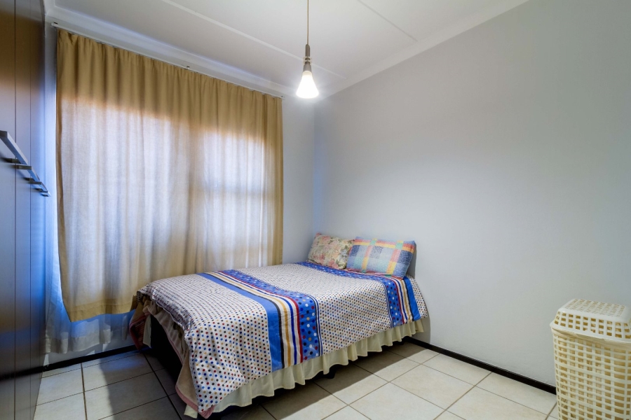 2 Bedroom Property for Sale in North Riding Gauteng