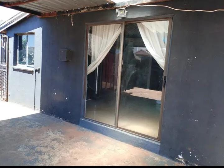 To Let 2 Bedroom Property for Rent in Dawn Park Gauteng