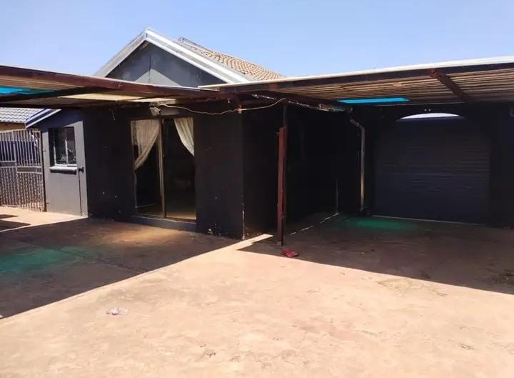 To Let 2 Bedroom Property for Rent in Dawn Park Gauteng