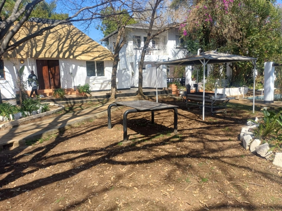 5 Bedroom Property for Sale in Houghton Estate Gauteng