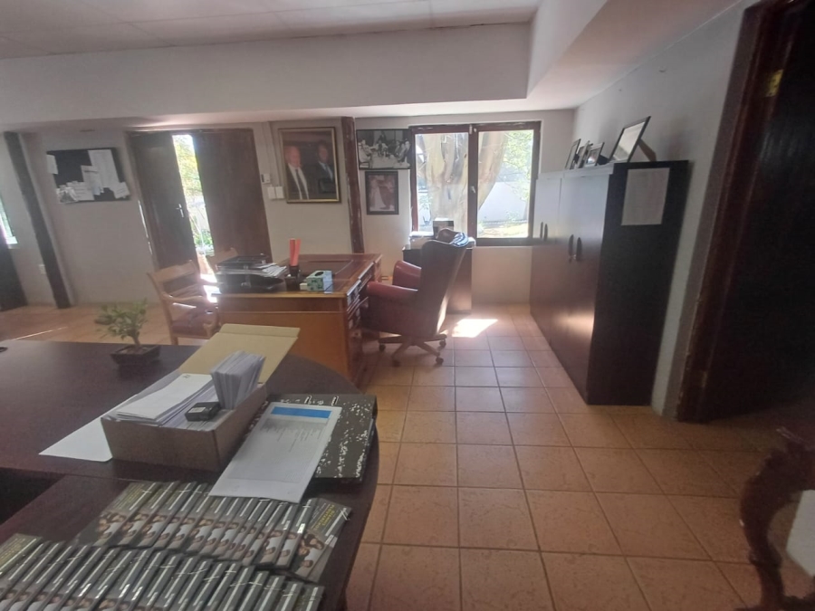 5 Bedroom Property for Sale in Houghton Estate Gauteng