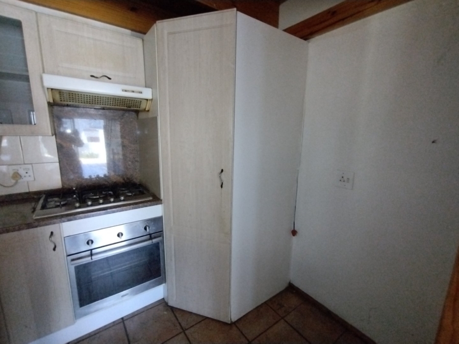 To Let 4 Bedroom Property for Rent in Oakdene Gauteng