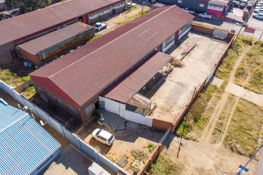 To Let commercial Property for Rent in Chamdor Gauteng