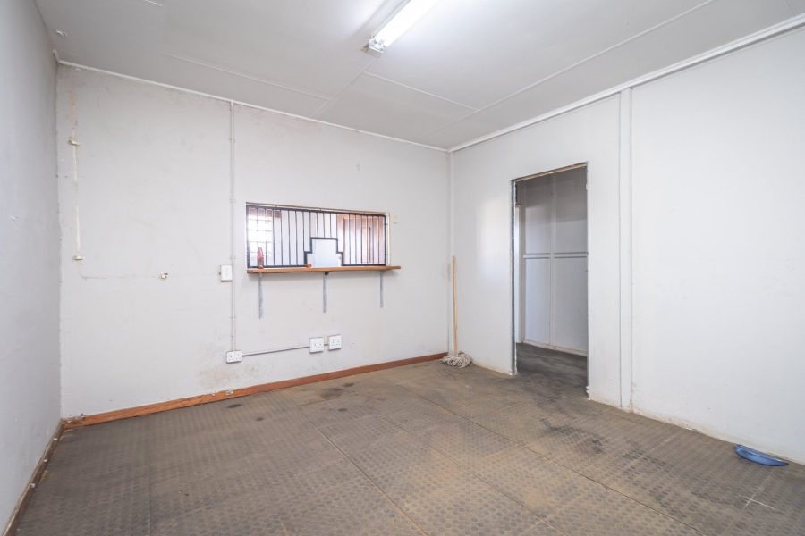 To Let commercial Property for Rent in Chamdor Gauteng