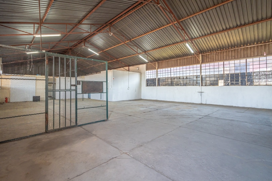 To Let commercial Property for Rent in Chamdor Gauteng