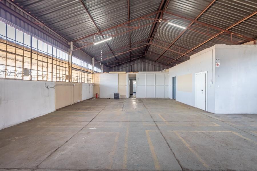 To Let commercial Property for Rent in Chamdor Gauteng