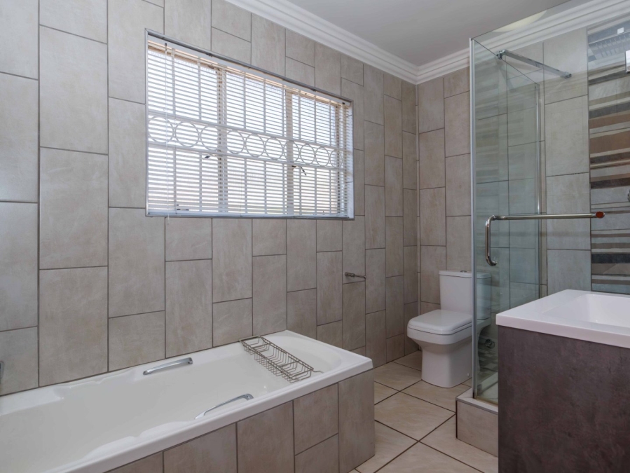 3 Bedroom Property for Sale in Eden Glen Gauteng