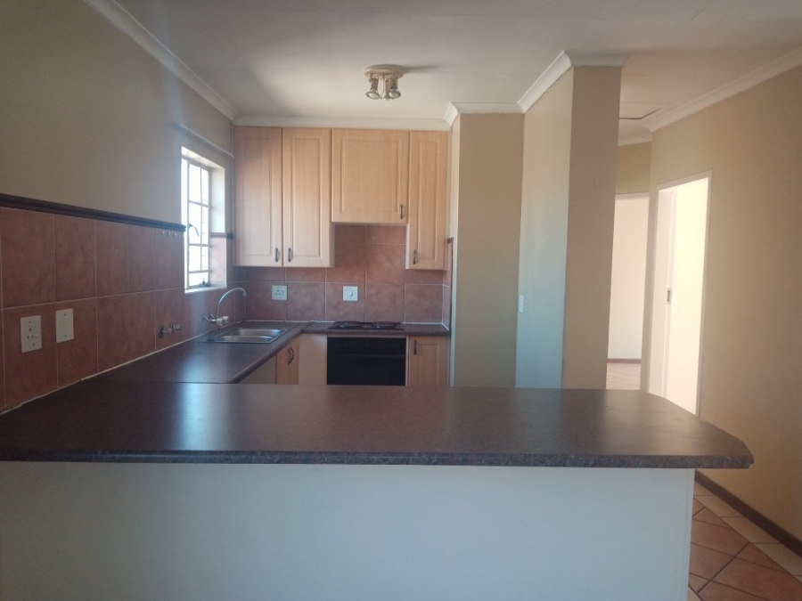 To Let 2 Bedroom Property for Rent in Mooikloof Ridge Gauteng