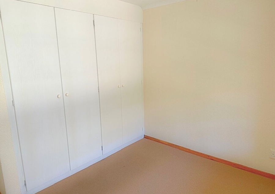 2 Bedroom Property for Sale in Honeydew Grove Gauteng