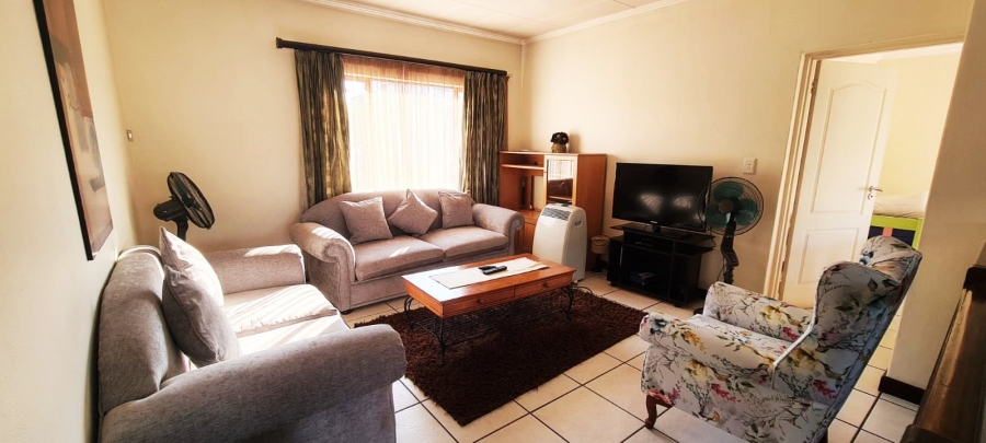 To Let 3 Bedroom Property for Rent in Sunninghill Gauteng