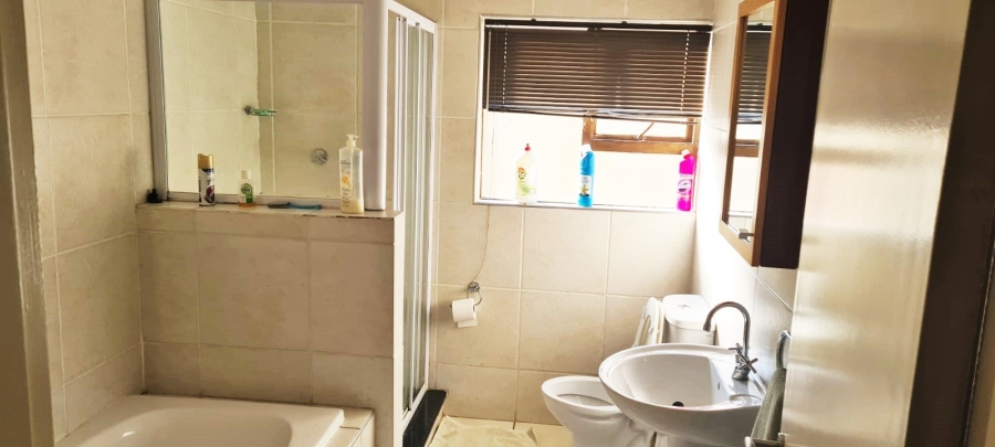 To Let 3 Bedroom Property for Rent in Sunninghill Gauteng