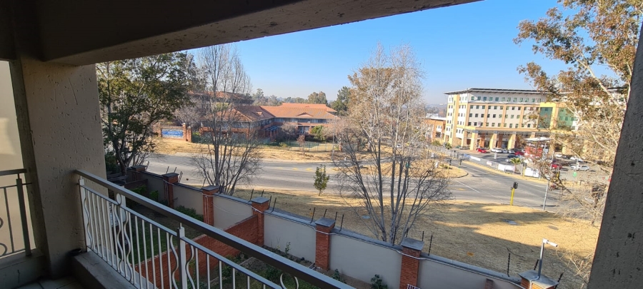 To Let 3 Bedroom Property for Rent in Sunninghill Gauteng