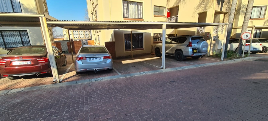 To Let 3 Bedroom Property for Rent in Sunninghill Gauteng