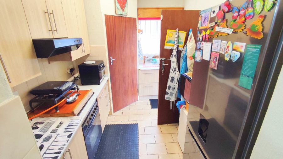 2 Bedroom Property for Sale in Heuweloord Gauteng