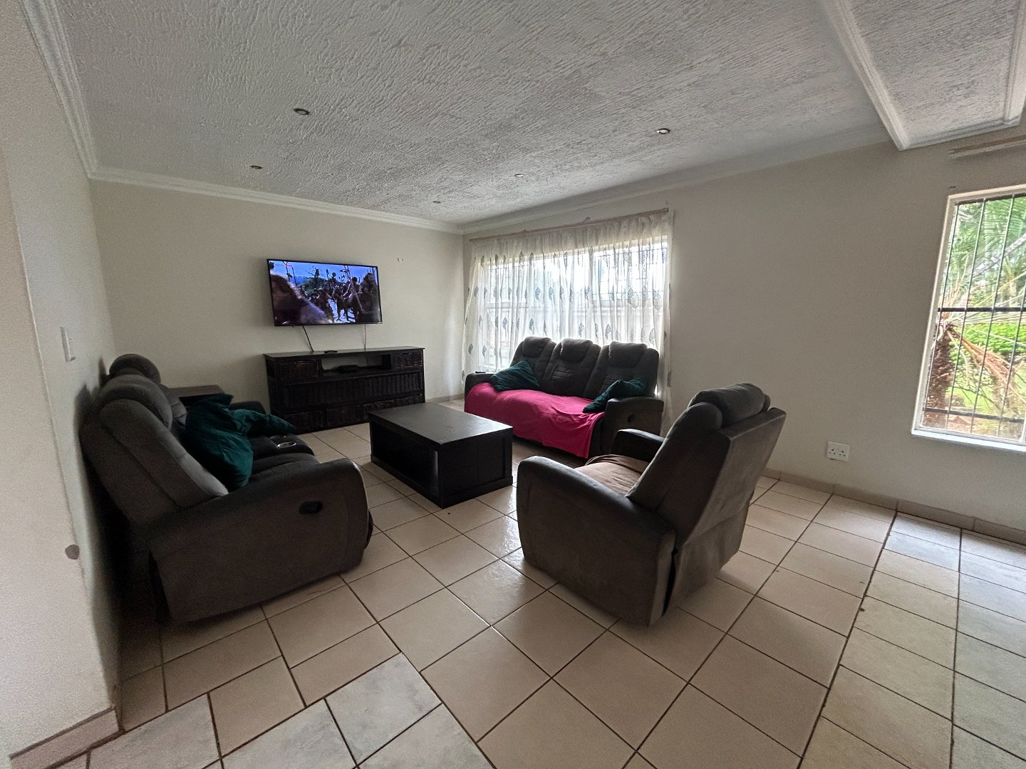 5 Bedroom Property for Sale in Karenpark Gauteng