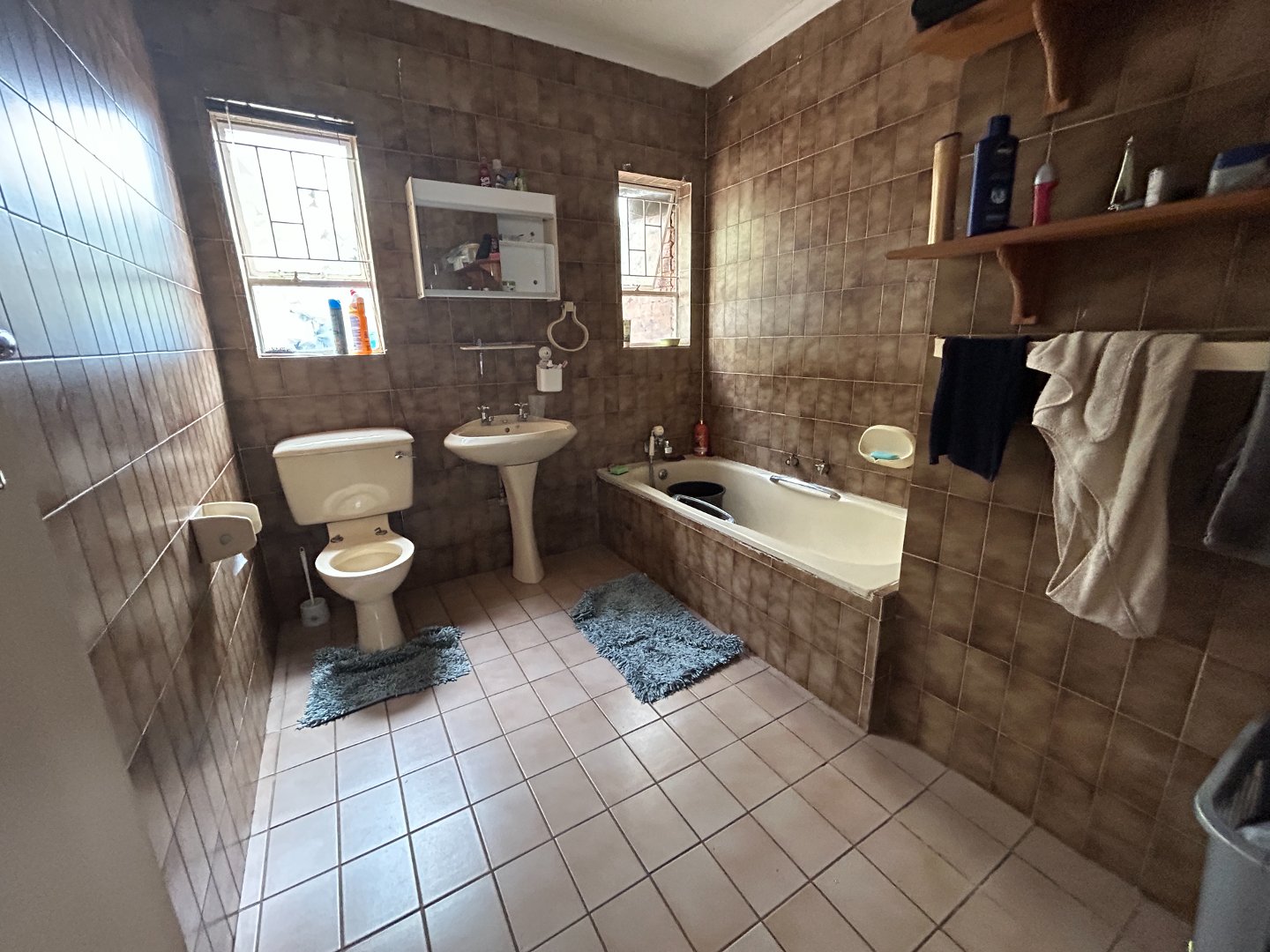 5 Bedroom Property for Sale in Karenpark Gauteng