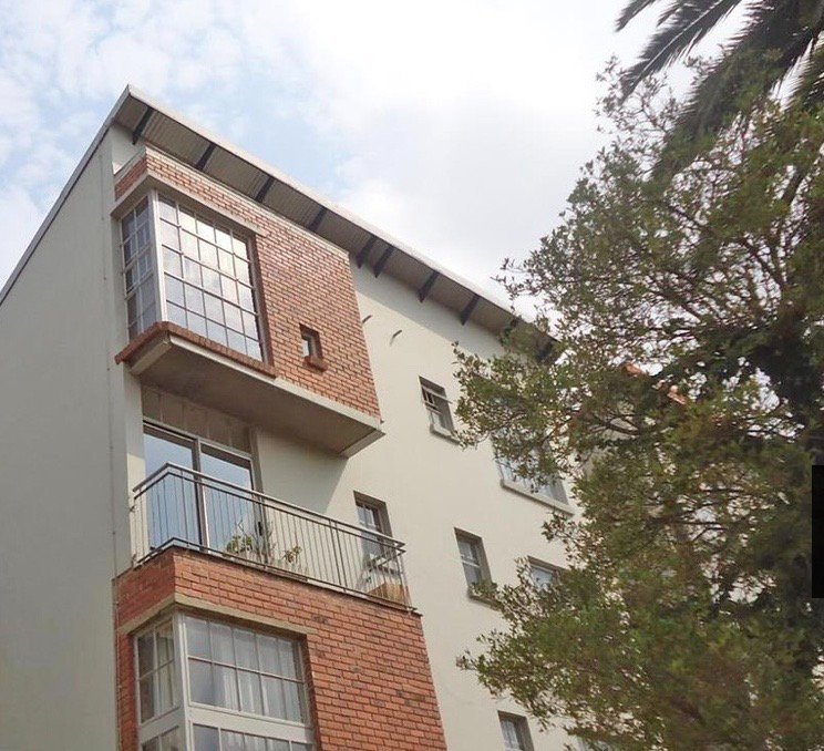 To Let 1 Bedroom Property for Rent in Houghton Estate Gauteng