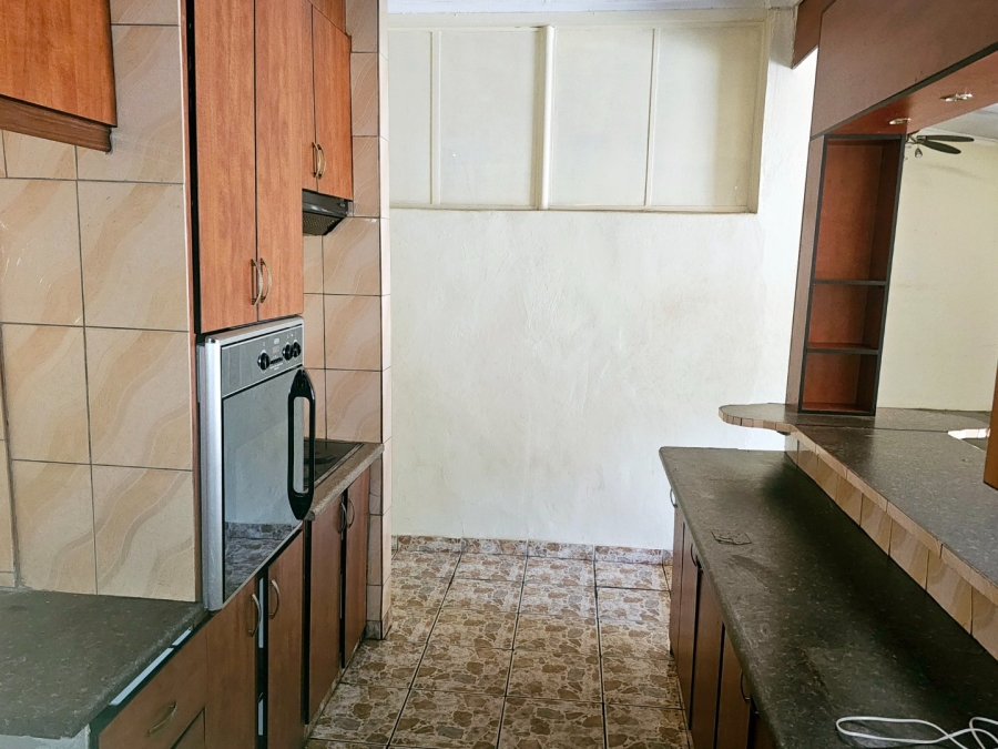 To Let 3 Bedroom Property for Rent in Erasmia Gauteng