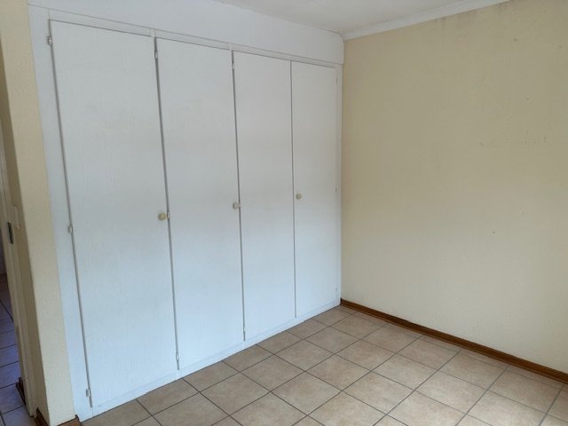 2 Bedroom Property for Sale in Wilro Park Gauteng