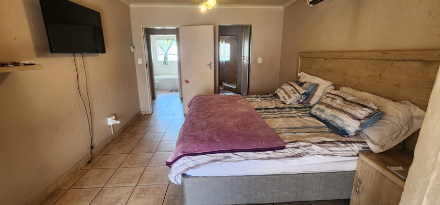 To Let 3 Bedroom Property for Rent in Raslouw A H Gauteng