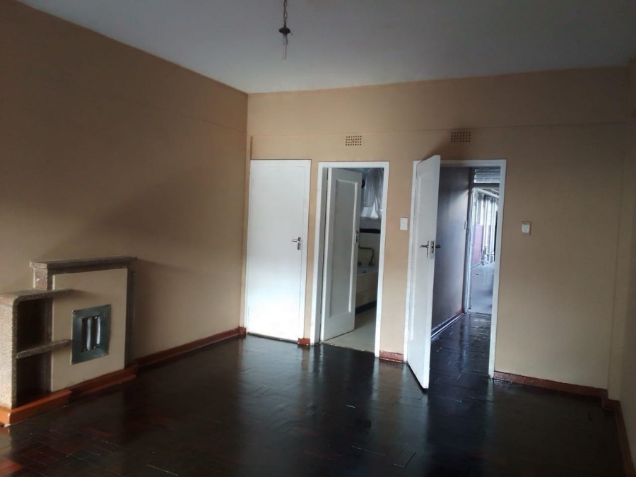 1 Bedroom Property for Sale in Kenilworth Gauteng