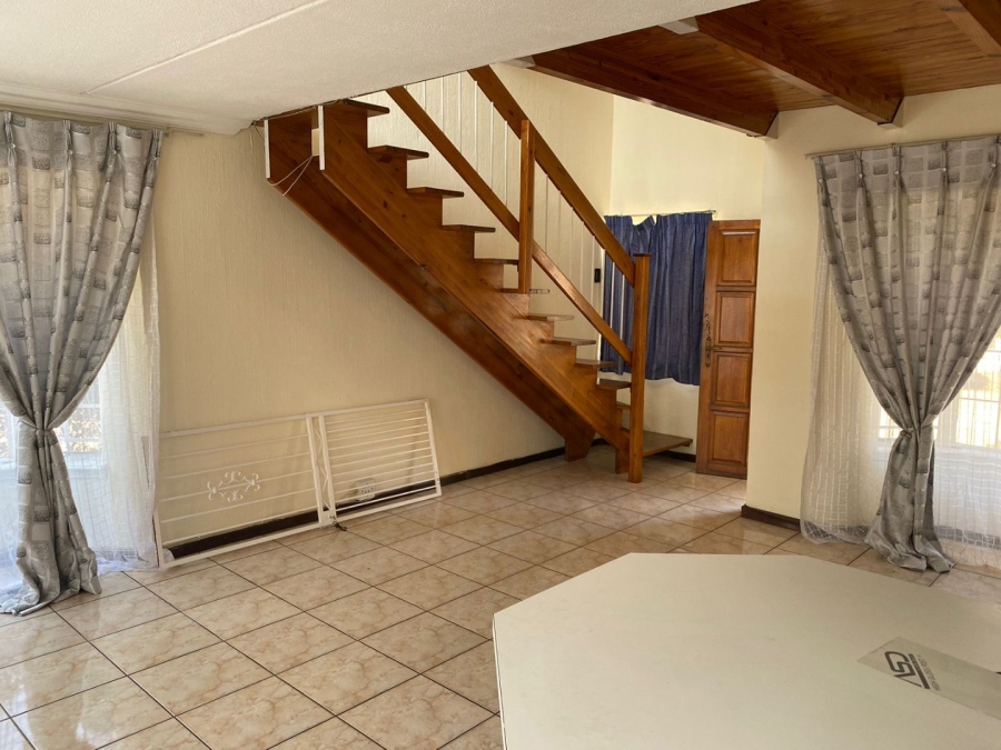 To Let 1 Bedroom Property for Rent in Ormonde Gauteng