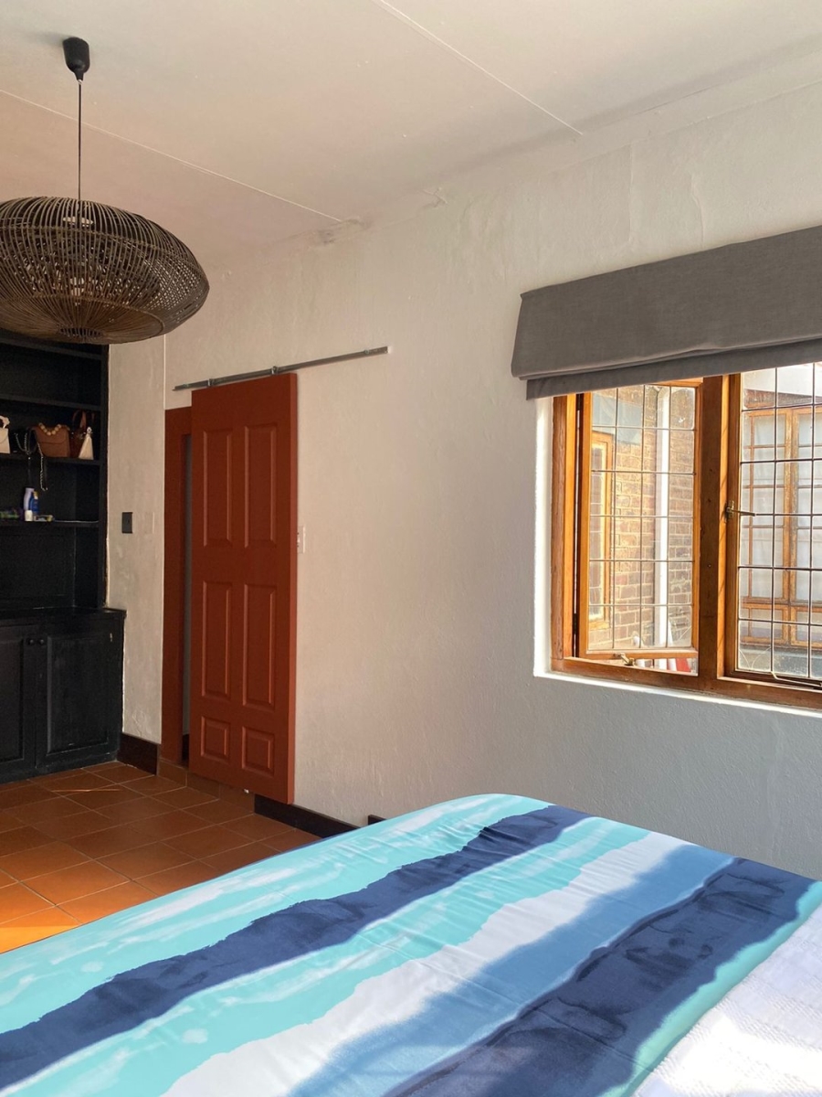 To Let 1 Bedroom Property for Rent in Melville Gauteng