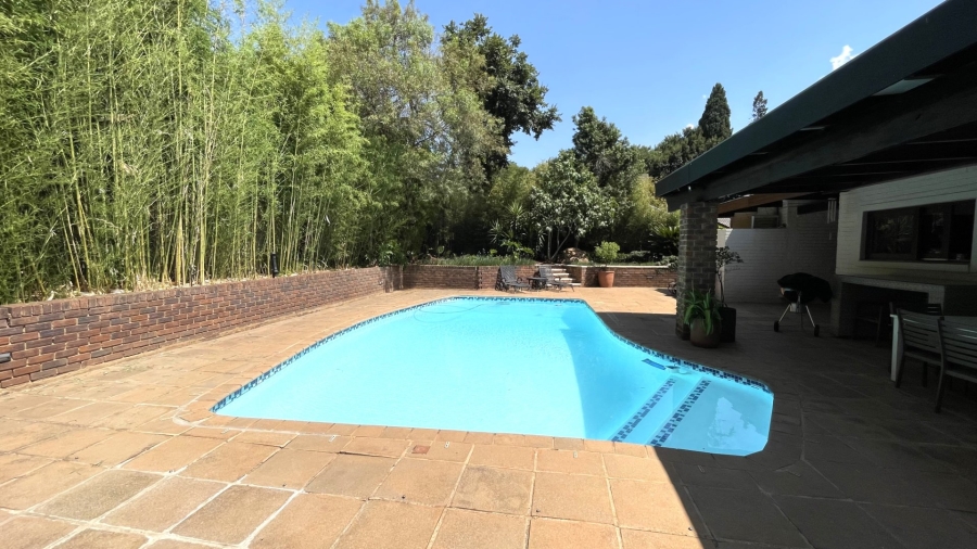 4 Bedroom Property for Sale in Clubview Gauteng