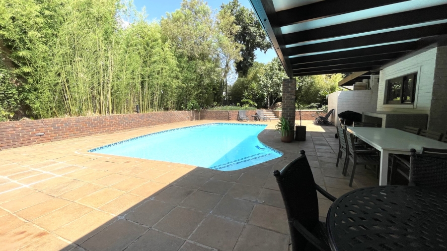 4 Bedroom Property for Sale in Clubview Gauteng